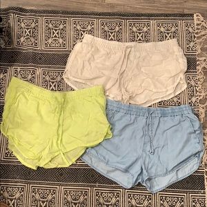 3 for $10 - GAP SHORTS 